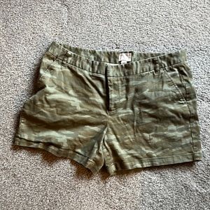 Caslon  camo shorts